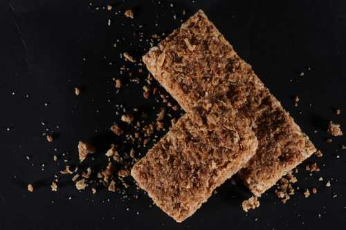 Oatmeal Raisin Bars