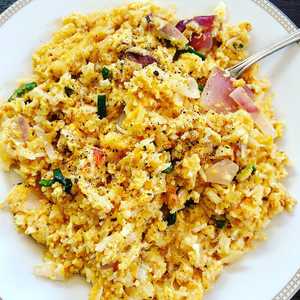 Dutch Oven Breakfast Pizza Recipe